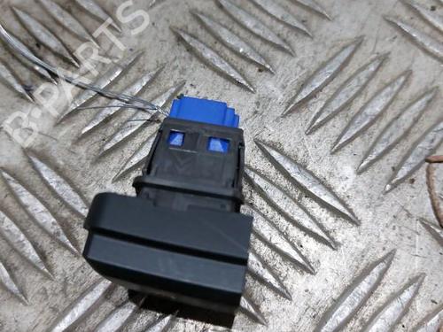 Warning switch PEUGEOT 208 I (CA_, CC_) 1.2 VTI 82 | BP21512078I22 
