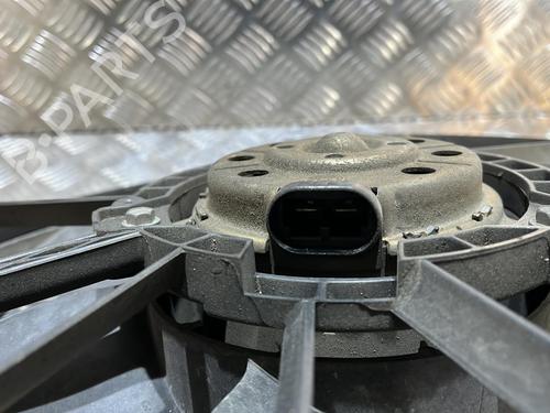 Used Radiator fan Radiator fan 21511736 21511736