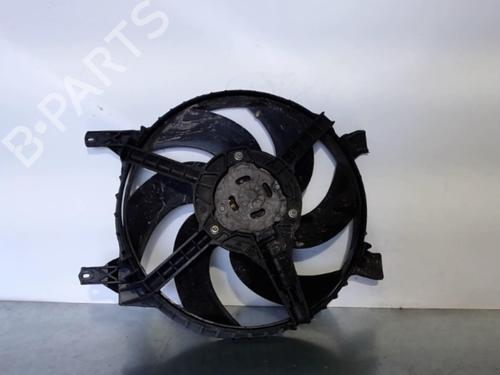 Used Radiator fan RENAULT RAPID Box Body/MPV (F40_, G40_) 1.9 D (F40R) (54 hp) 28690203
