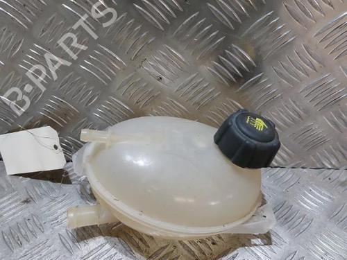 Used Expansion tank Expansion tank RENAULT CLIO IV Grandtour (KH_) 1.5 dCi 90 (KHN3, KHN4) (90 hp) 21512461 21512461