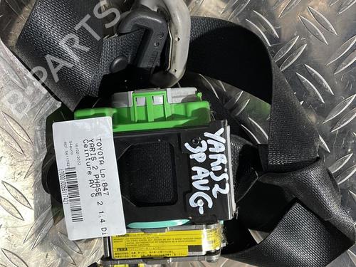 Venstre foran beltestrammer TOYOTA YARIS (_P9_) 1.4 D-4D (NLP90_, NLP90R) (90 hp) 21507488