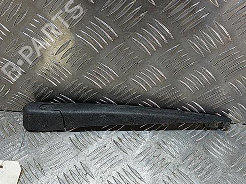 Used Rear windshield wiper arm RENAULT MEGANE III Hatchback (BZ0/1_, B3_) 1.9 dCi (BZ0N, BZ0J) (131 hp) 21514748