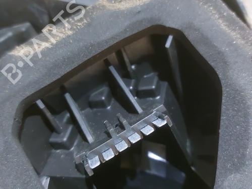 right-taillight-opel-corsa-d-s07-2006-2007-2008-2009-2010-2011-2012-2013-2014-2015-24201354 main image