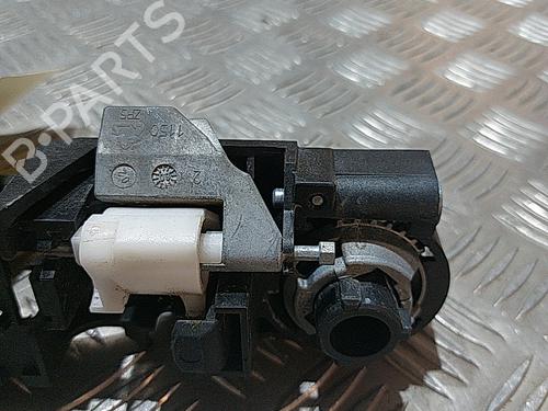 Used Rear left exterior door handle Rear left exterior door handle RENAULT CLIO III Grandtour (KR0/1_) 1.5 dCi (KR0G) (68 hp) 21504547 21504547