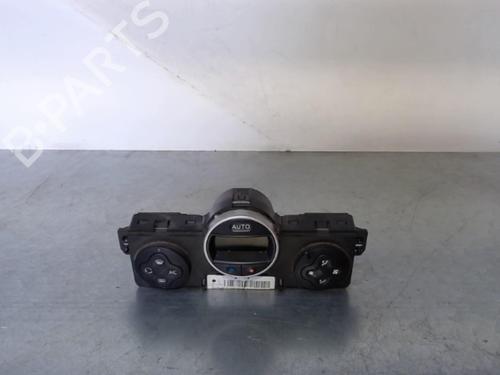 Commande Chauffage Commande Chauffage RENAULT CLIO III (BR0/1, CR0/1) 1.5 dCi (BR17, CR17) (86 hp) 29114847 29114847