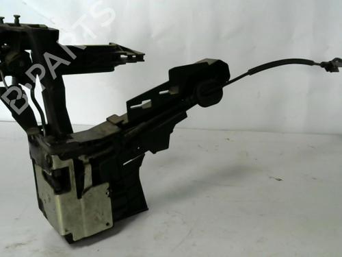 Used Front left lock FORD FIESTA V (JH_, JD_) 1.4 TDCi (68 hp) 28620367