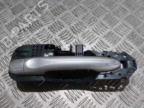 Venstre bak utvendig håndtak RENAULT SCÉNIC III (JZ0/1_) 1.9 dCi (JZ0J, JZ1J, JZ1K, JZ1S) (131 hp) 21505807