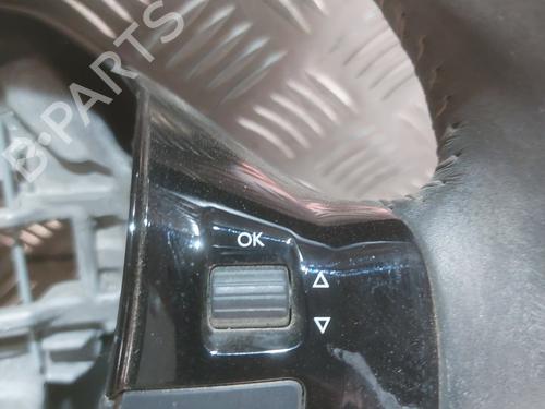 Used Steering wheel Steering wheel PEUGEOT 308 II (LB_, LP_, LW_, LH_, L3_) 1.5 BlueHDi 130 (131 hp) 27596257 27596257