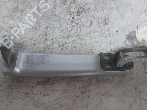 front-left-exterior-door-handle-peugeot-307-3ac-2000-2001-2002-2003-2004-2005-2006-2007-2008-2009-2010-2011-2012-34143473 main image