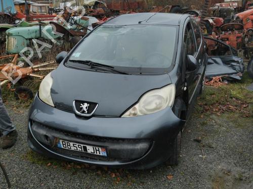 Right taillight PEUGEOT 107 (PM_, PN_) 1.4 HDi | BP21512858C35 