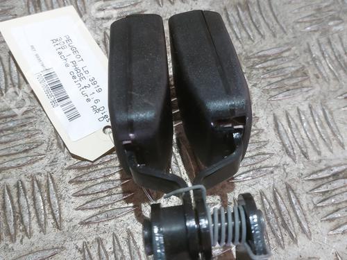 Seat buckle PEUGEOT 308 I (4A_, 4C_) 1.6 HDi | BP22703176I32 