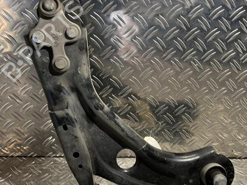 Used Left front suspension arm Left front suspension arm 21515814 21515814