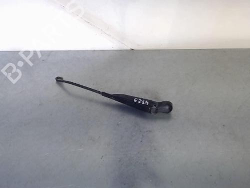 Used Rear windshield wiper arm RENAULT KANGOO Express (FC0/1_) 1.2 (FC01, FC0A, FC0F) (58 hp) 28069782