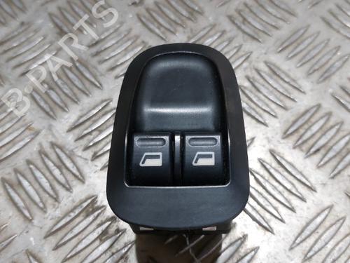 Used Switch PEUGEOT 206 Hatchback (2A/C) 1.4 i (75 hp) 21503035