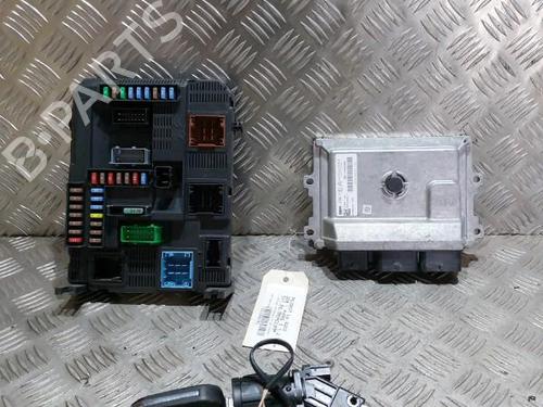 Used Electronic module PEUGEOT 208 I (CA_, CC_) 1.2 VTI 82 (82 hp) 21503217