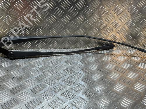 Used Front windshield wiper arm OPEL CORSA D (S07) 1.3 CDTI (L08, L68) (75 hp) 21511611