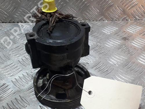 Used Steering pump Steering pump RENAULT CLIO II (BB_, CB_) 1.2 (BB0A, BB0F, BB10, BB1K, BB28, BB2D, BB2H, CB0A,... (58 hp) 21506605 21506605