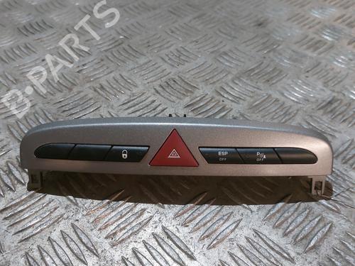 Used Warning switch PEUGEOT 308 I (4A_, 4C_) 1.6 HDi (112 hp) 22909099