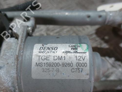 Used Front wiper motor Front wiper motor FIAT PANDA (312_, 319_) 1.3 D Multijet (312PXU1A, 312PXW1A) (95 hp) 22335769 22335769