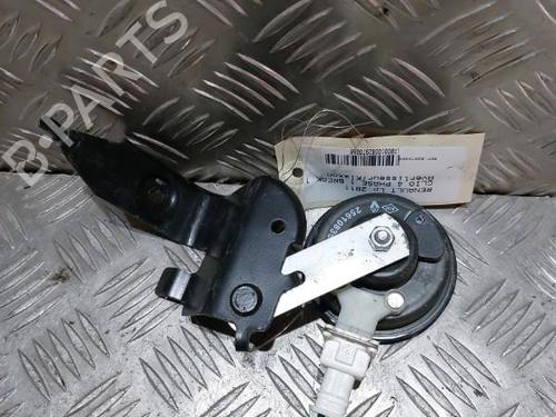 Used Horn RENAULT CLIO IV Grandtour (KH_) 1.5 dCi 90 (KHN3, KHN4) (90 hp) 21503653