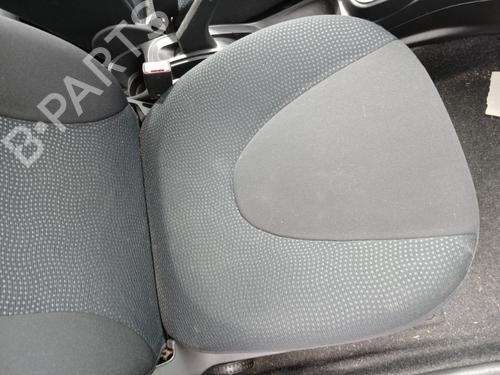 Right front seat NISSAN MICRA III (K12) 1.2 16V | BP21510128C16 