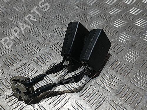 Used Seat buckle Seat buckle VW POLO V (6R1, 6C1) 1.6 TDI (75 hp) 21504391 21504391