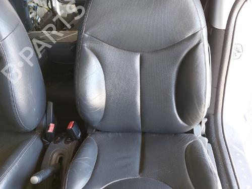 Stoel links voor CITROËN C3 Pluriel (HB_) 1.4 HDi (68 hp) 21514226