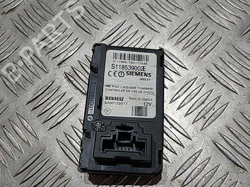 Used Electronic module Electronic module RENAULT MEGANE II (BM0/1_, CM0/1_) 1.5 dCi (BM1E, CM1E) (106 hp) 21513218 21513218