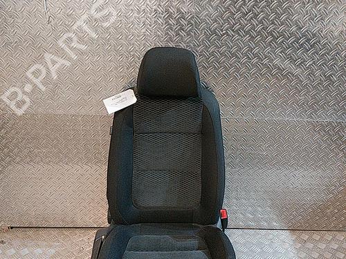 Right front seat VW GOLF PLUS V (5M1, 521) 2.0 TDI | BP21504211C16 