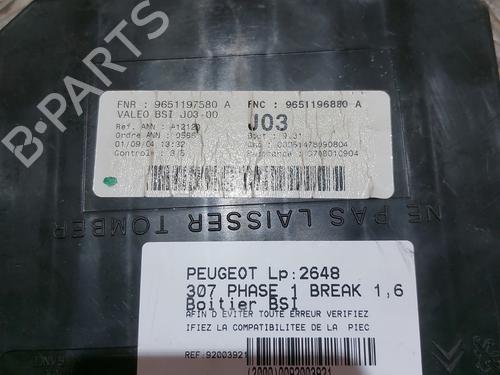 Fuse box PEUGEOT 307 Break (3E) 1.6 HDi 110 | BP21727513E1 