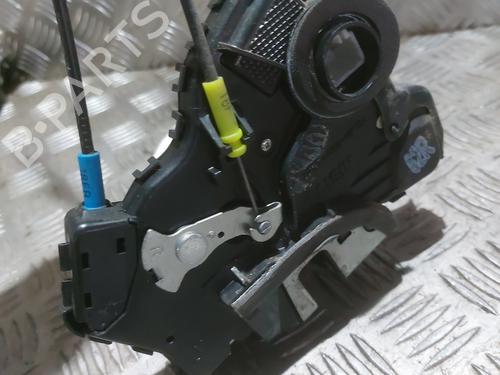 Front right lock TOYOTA AVENSIS (_T25_) 2.0 D-4D (ADT250_, ADT250R) | BP23218568C97 