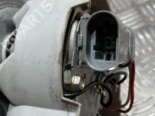 Used Front wiper motor Front wiper motor RENAULT MEGANE I Classic (LA0/1_) 1.6 16V (LA00, LA04, LA0B, LA11, LA16, LA19, LA1J, LA1K,... (107 hp) 21515469 21515469