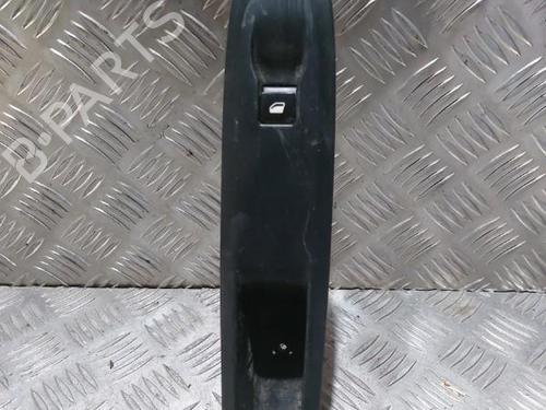 Used Right front window switch Right front window switch CITROËN DS3 (SA_) 1.6 HDi 110 (112 hp) 21512513 21512513