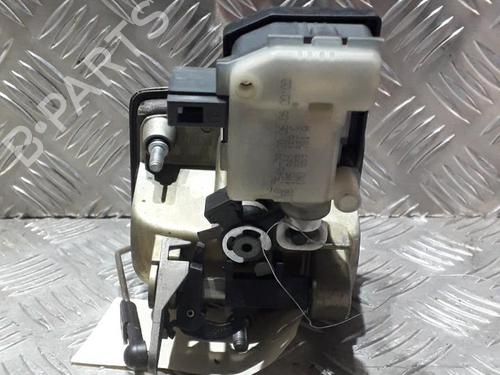 Used Tailgate handle SEAT IBIZA III (6L1) 1.4 TDI (80 hp) 21506668