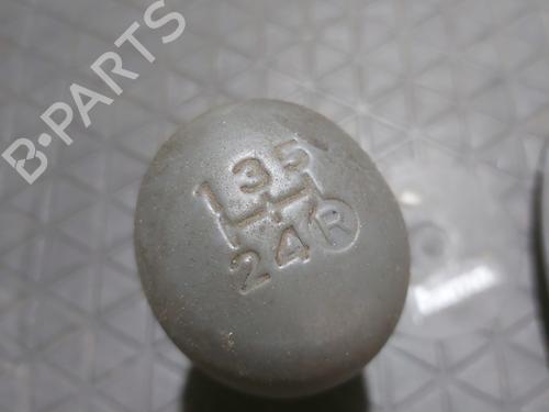 Used Shift knob Shift knob TOYOTA YARIS VERSO (_P2_) 1.3 (NCP20_, NCP22_, NCP20R, NCP22R) (86 hp) 29449554 29449554
