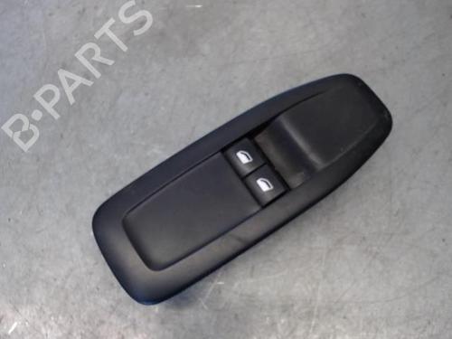Used Left front window switch Left front window switch PEUGEOT 208 I (CA_, CC_) 1.4 HDi (68 hp) 30725603 30725603