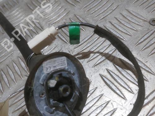 antennabase-fiat-tipo-saloon-356_-357_-2015-24569741 main image