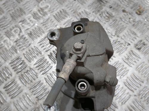 Used Right front brake caliper Right front brake caliper VW GOLF V (1K1) 2.0 TDI (170 hp) 21509384 21509384