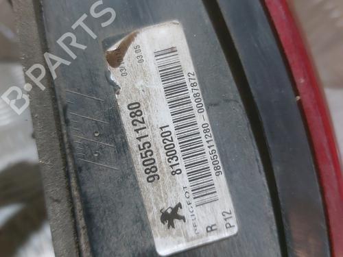 Used Right tailgate light Right tailgate light PEUGEOT 3008 I MPV (0U_) 2.0 HDi Hybrid4 (163 hp) 27657096 27657096