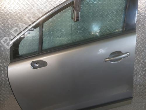 Used Left front door Left front door 31700417 31700417
