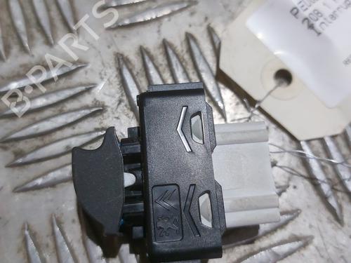 Left front window switch PEUGEOT 208 I (CA_, CC_) 1.6 HDi | BP23811705I27