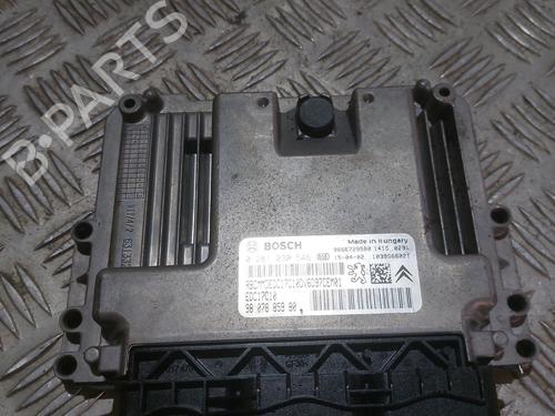 Used Engine control unit (ECU) PEUGEOT 208 I (CA_, CC_) 1.6 HDi (92 hp) 24335124