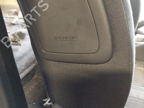 Used Right front seat Right front seat OPEL AGILA B (H08) 1.2 (F68) (94 hp) 21671331 21671331