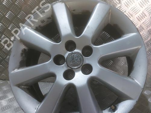Used Rim TOYOTA AVENSIS (_T25_) 2.0 D-4D (ADT250_, ADT250R) (126 hp) 23810884