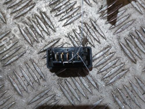 Used Right front window switch Right front window switch DACIA LOGAN MCV (KS_) 1.5 dCi (KS0W) (86 hp) 21513716 21513716