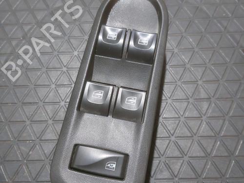 Used Left front window switch DACIA DUSTER (HS_) 1.5 dCi 4x4 (109 hp) 28487433