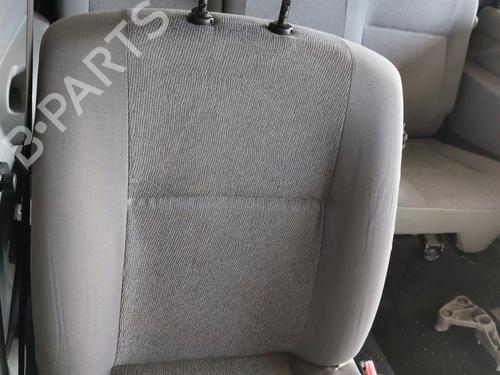 right-front-seat-dacia-logan-mcv-ks_-2007-24448068 main image