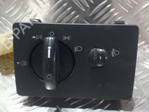 Used Headlight switch Headlight switch FORD TRANSIT CONNECT (P65_, P70_, P80_) 1.8 TDCi (90 hp) 21511446 21511446