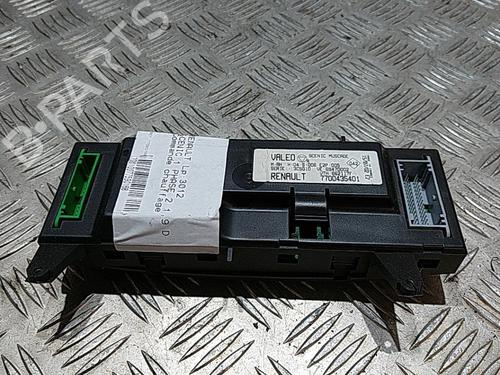 Used Climate control Climate control RENAULT SCÉNIC I MPV (JA0/1_, FA0_) 1.9 dCi (JA05, JA1F) (102 hp) 21508894 21508894
