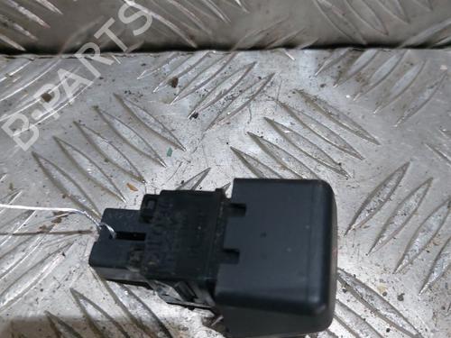 Used Warning switch Warning switch NISSAN MICRA III (K12) 1.5 dCi (86 hp) 21505762 21505762